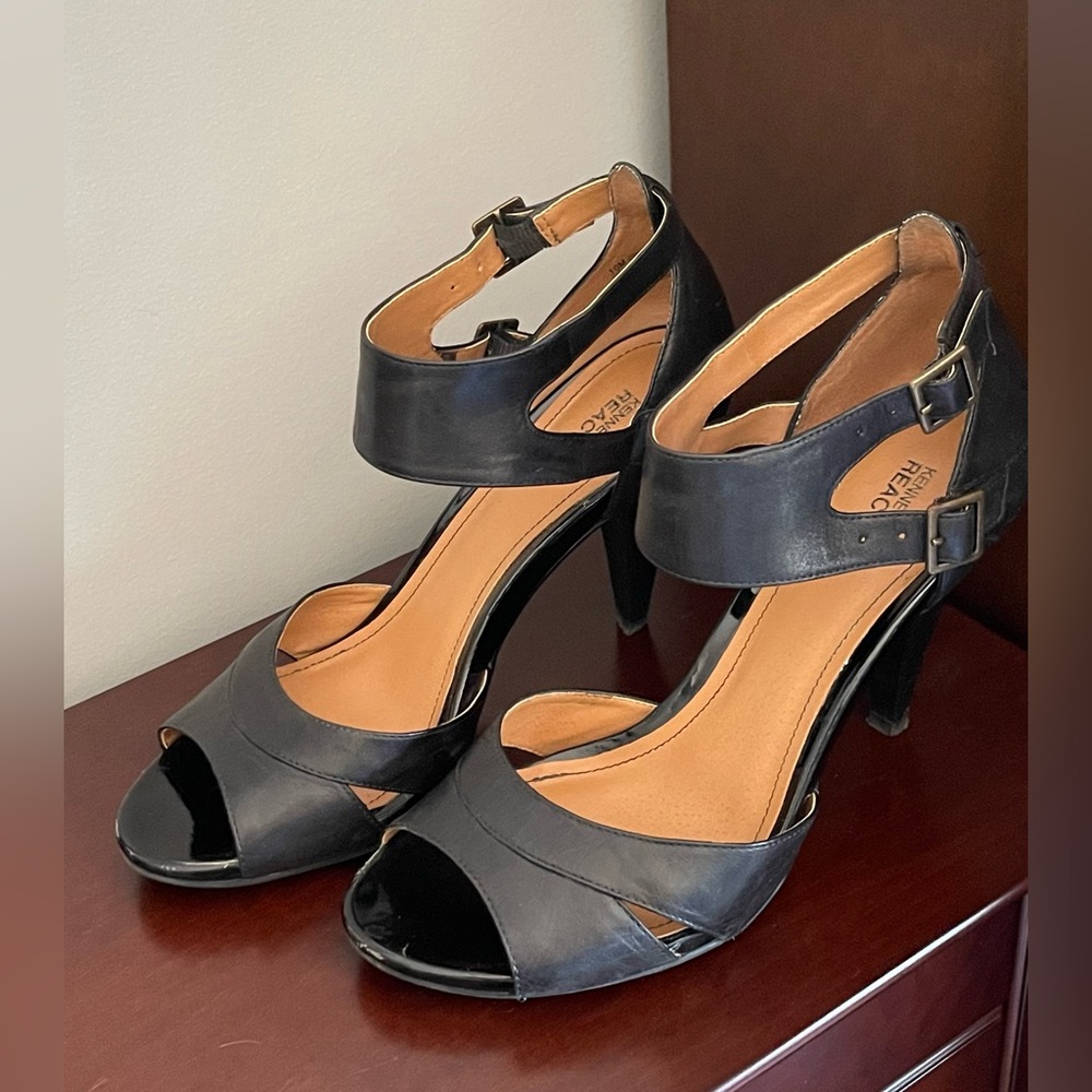 Kenneth Cole Reaction black leather Get 2 Know U heels size 10US - Picture 2 of 12